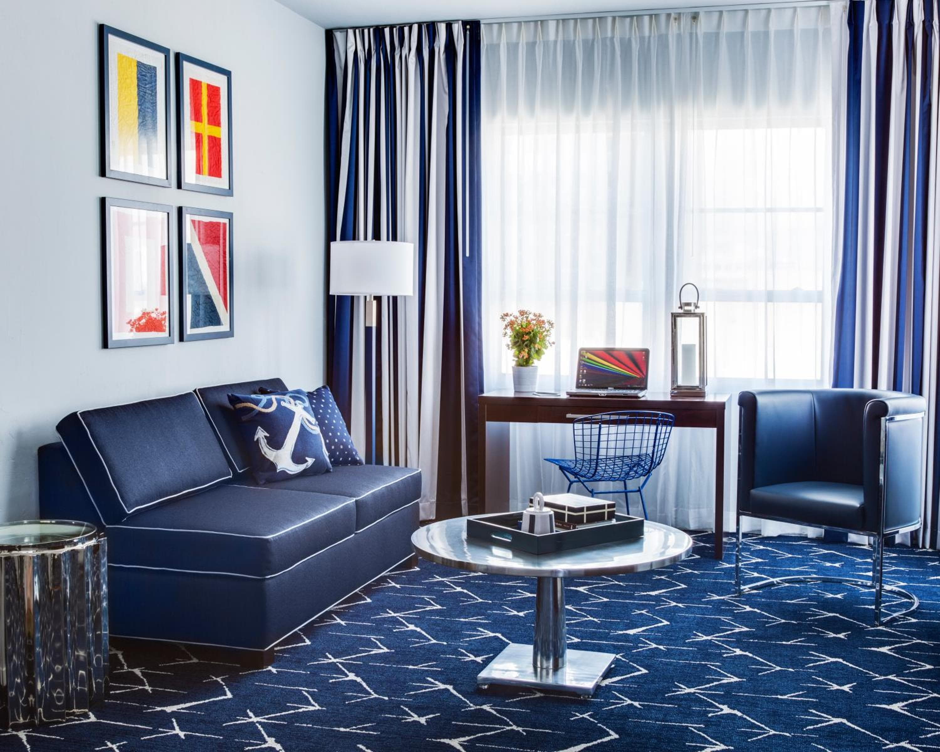 Junior Suite with Pool View room photo