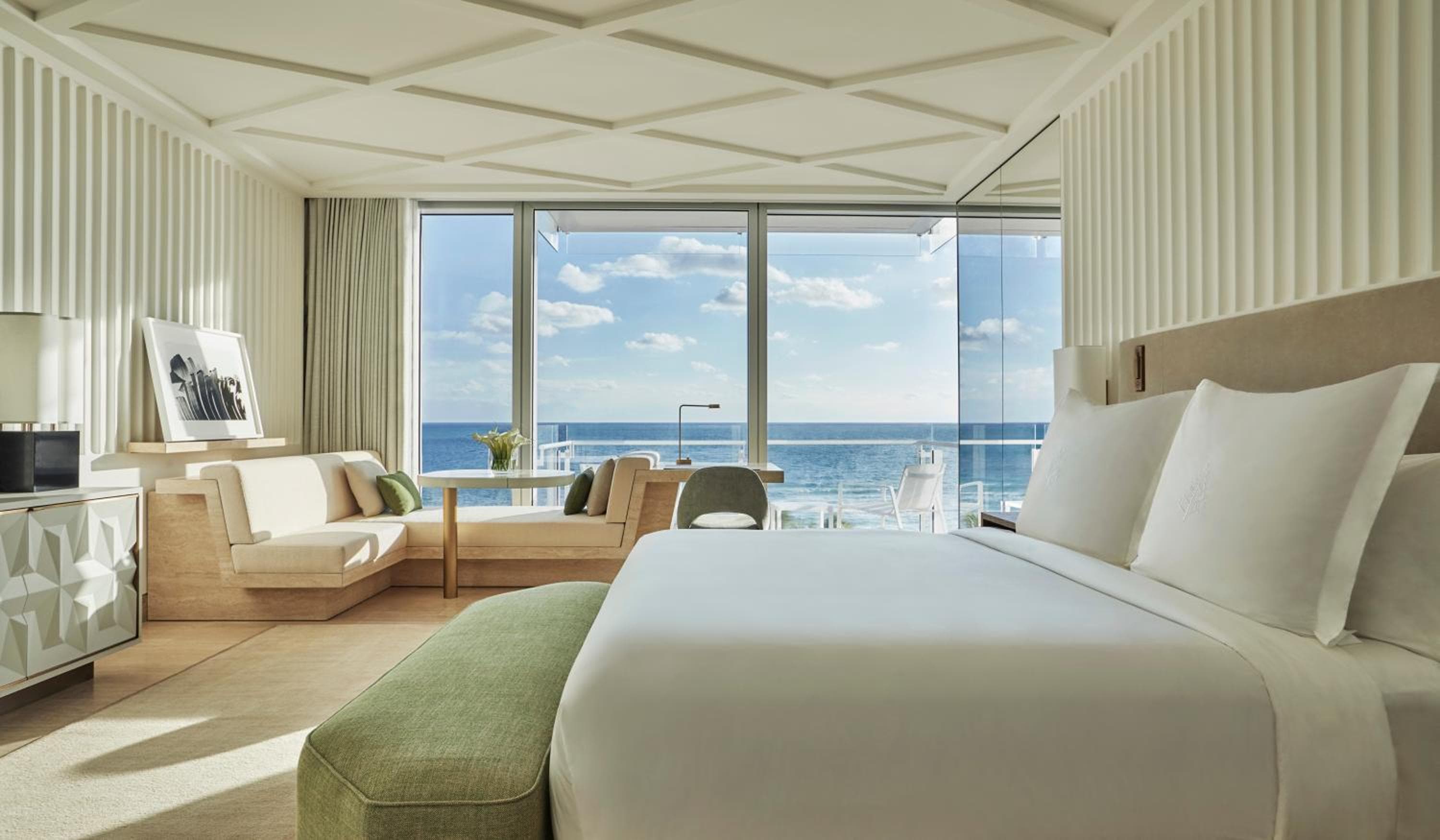 Oceanfront King Room room photo