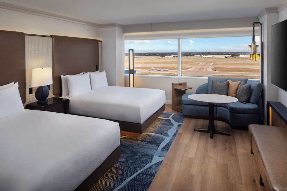 Room, 2 Queen Beds, Accessible, Bathtub room photo
