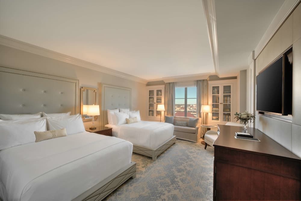 Deluxe Room, 2 Queen Beds room photo