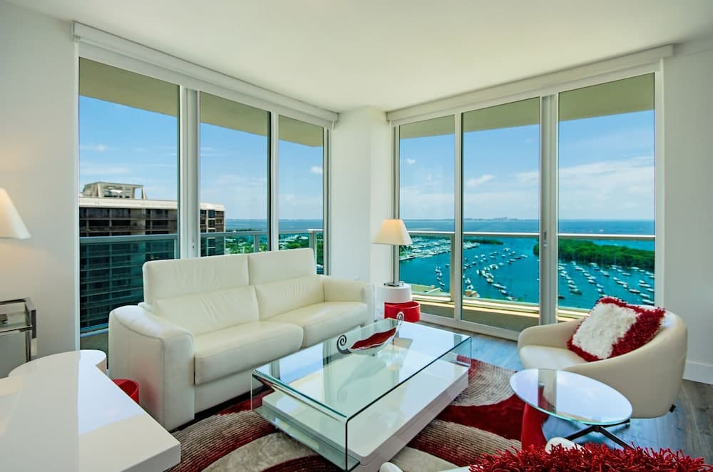 Superior Condo, 1 Bedroom, Bay View room photo