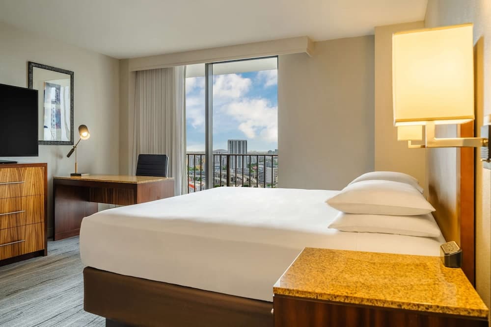 Room, 1 King Bed room photo
