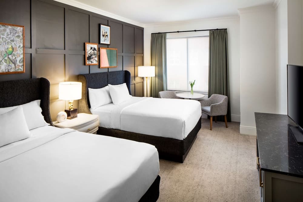 Andaz Queen, 2 Queen Beds room photo