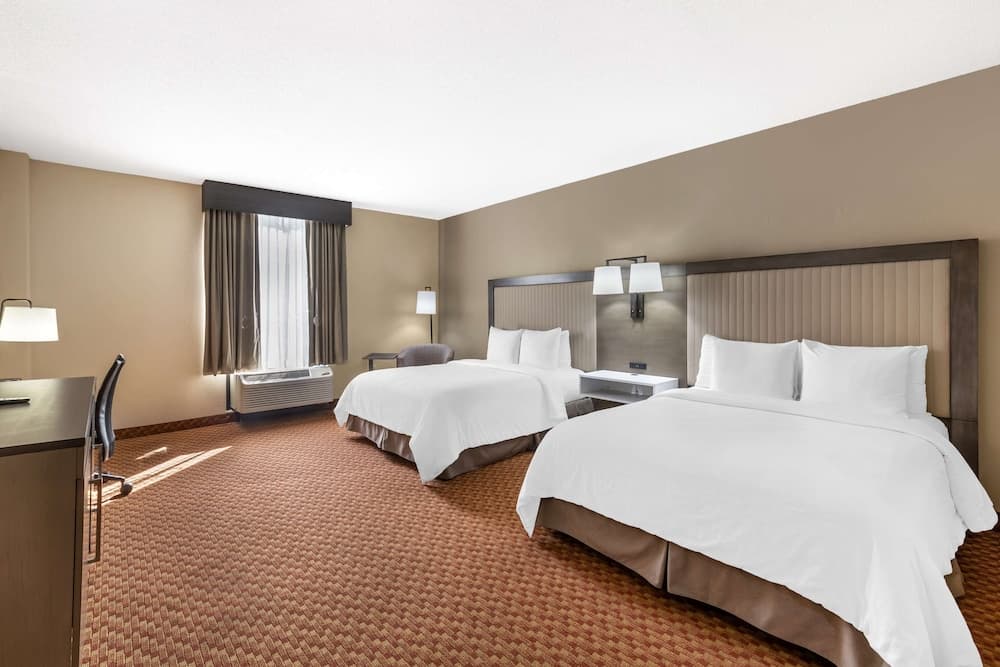 Standard Room, 2 Queen Beds, Accessible, Non Smoking room photo