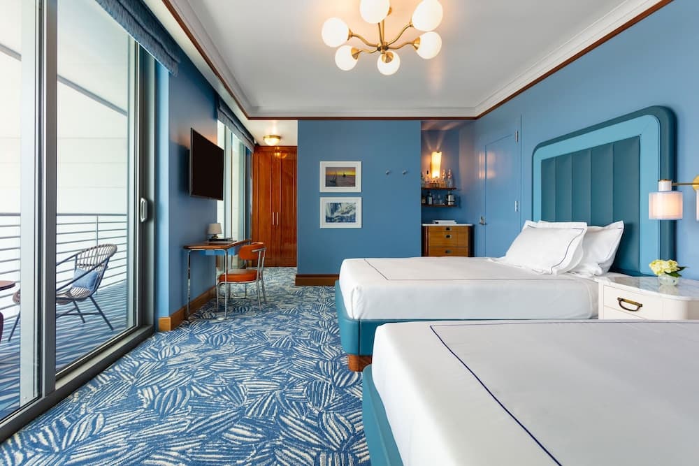 Superior Room, 2 Double Beds (Courtyard) room photo