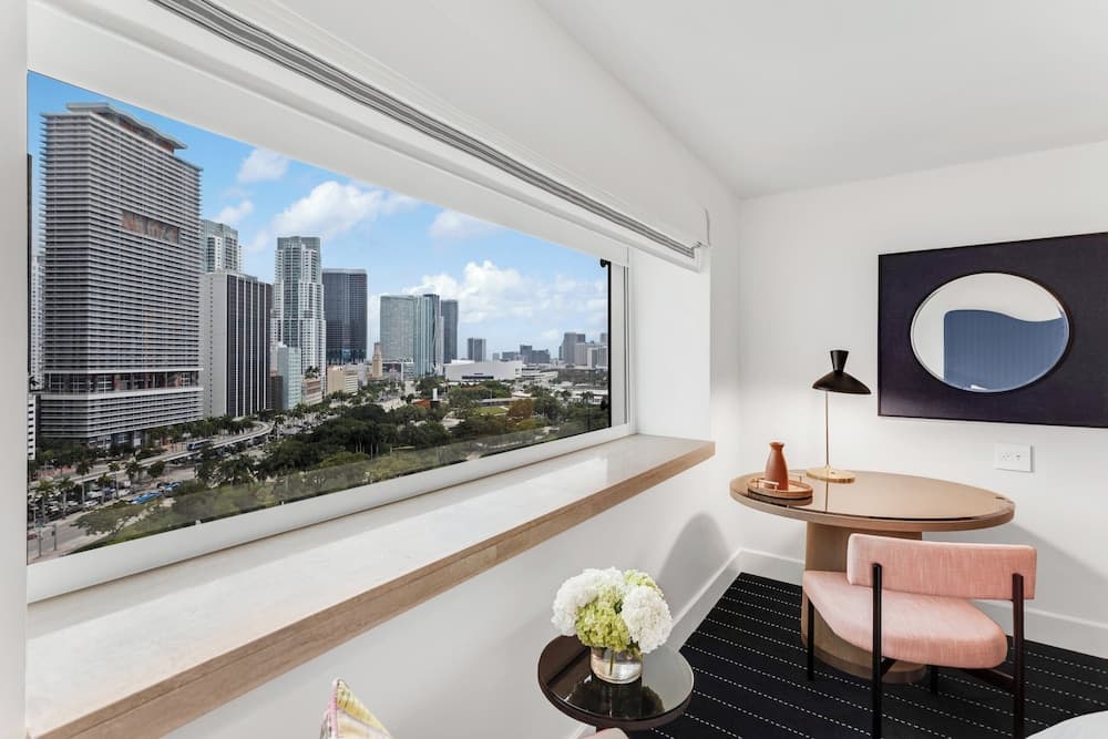 Classic Room, 2 Queen Beds, City View room photo
