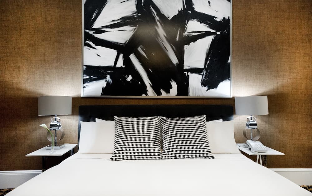 Deluxe Room, 1 King Bed, Accessible room photo