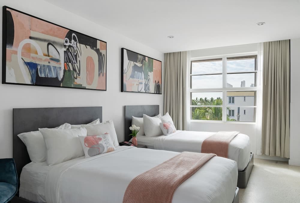 Pool View Room - 2 Double Beds room photo