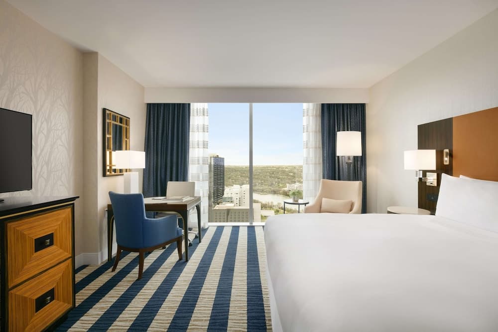 Deluxe Room, 2 Queen Beds room photo
