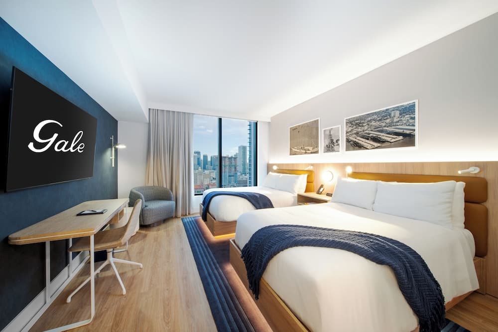 Cityview Studio with Two Beds & Balcony room photo