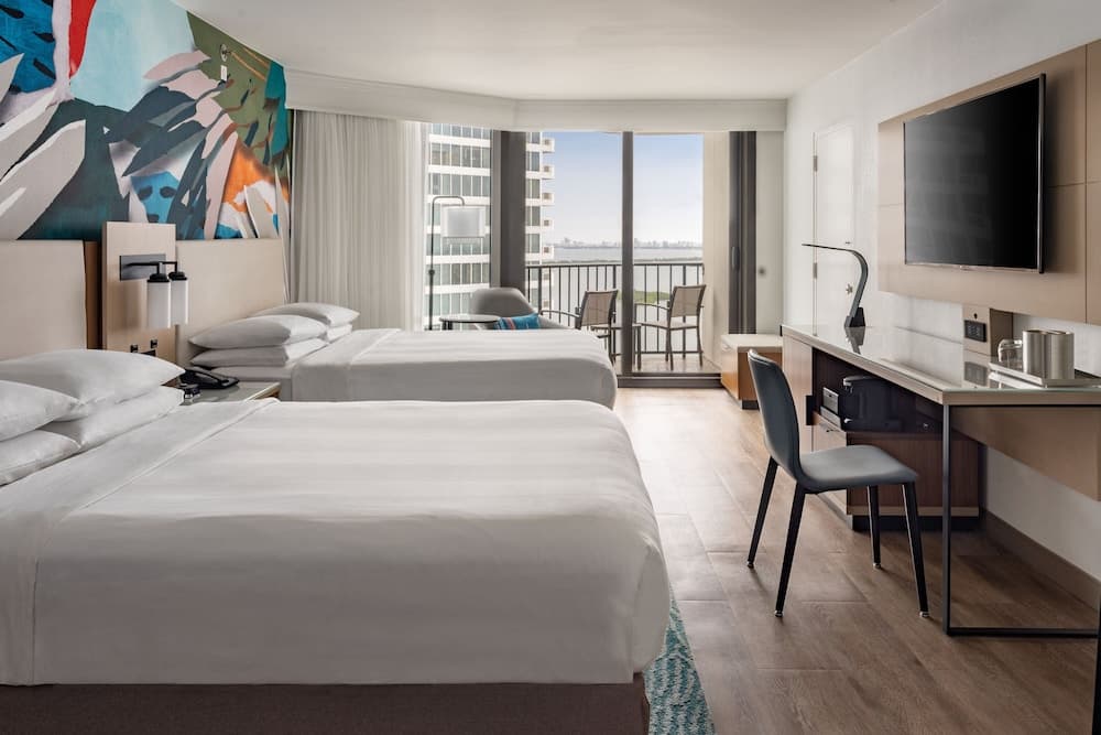 Room, 2 Queen Beds, Balcony, Bay View room photo