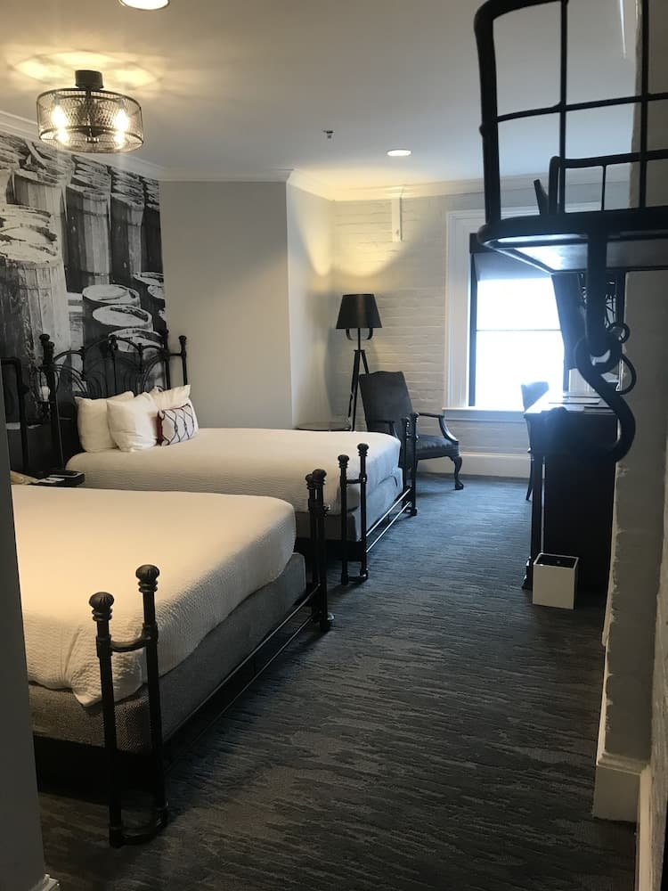 Standard Room, 2 Queen Beds, Historic View room photo