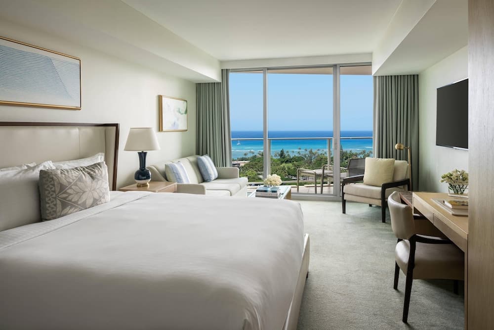 Room, 1 King Bed with Sofa bed, Ocean View room photo
