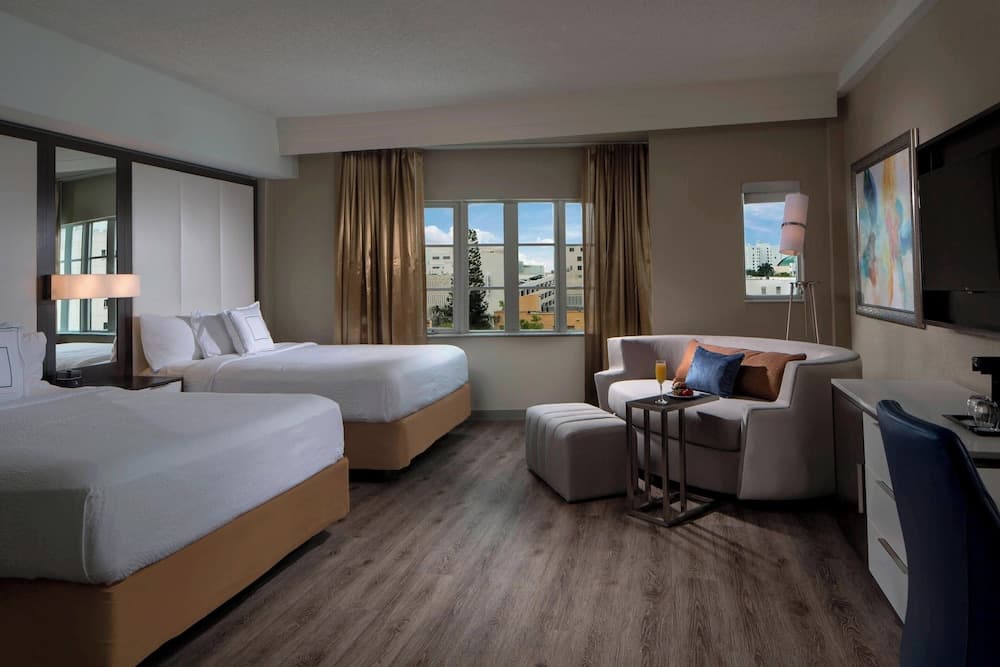 Room, Multiple Beds room photo
