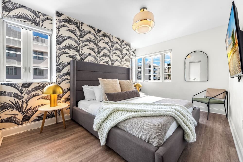 Modern Superior King room photo