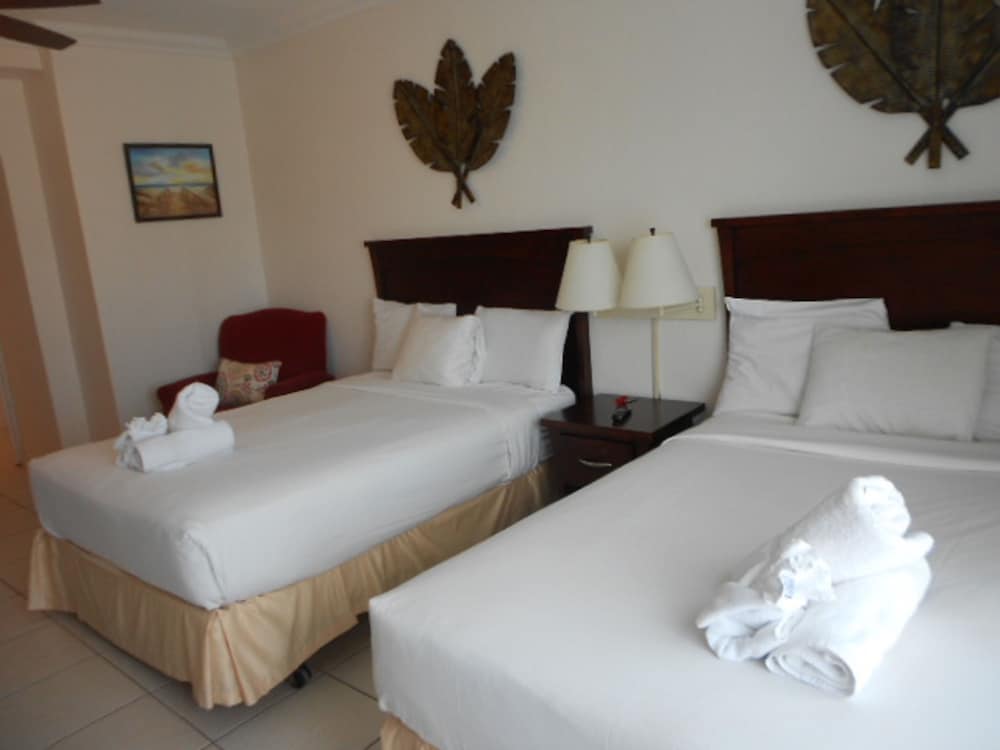 Ocean 46 room photo