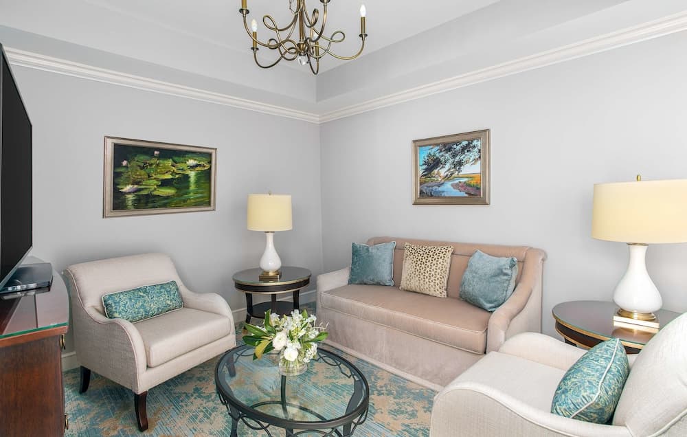 Junior Suite, 1 King Bed room photo