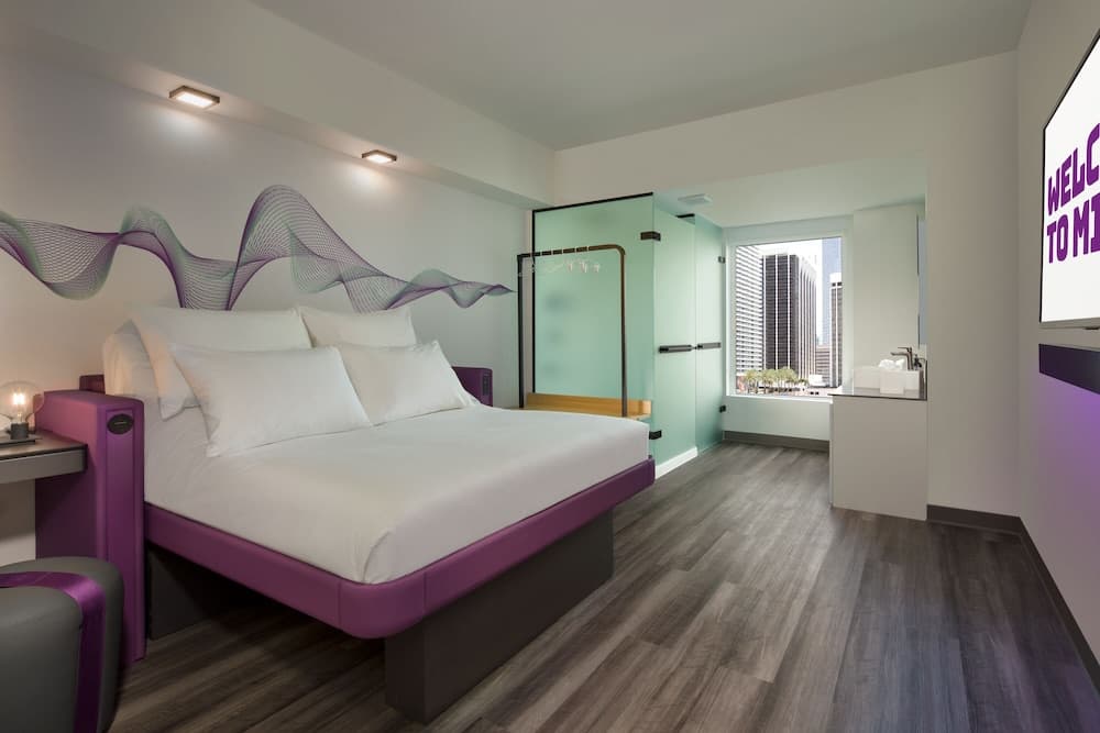 Premium Queen room photo