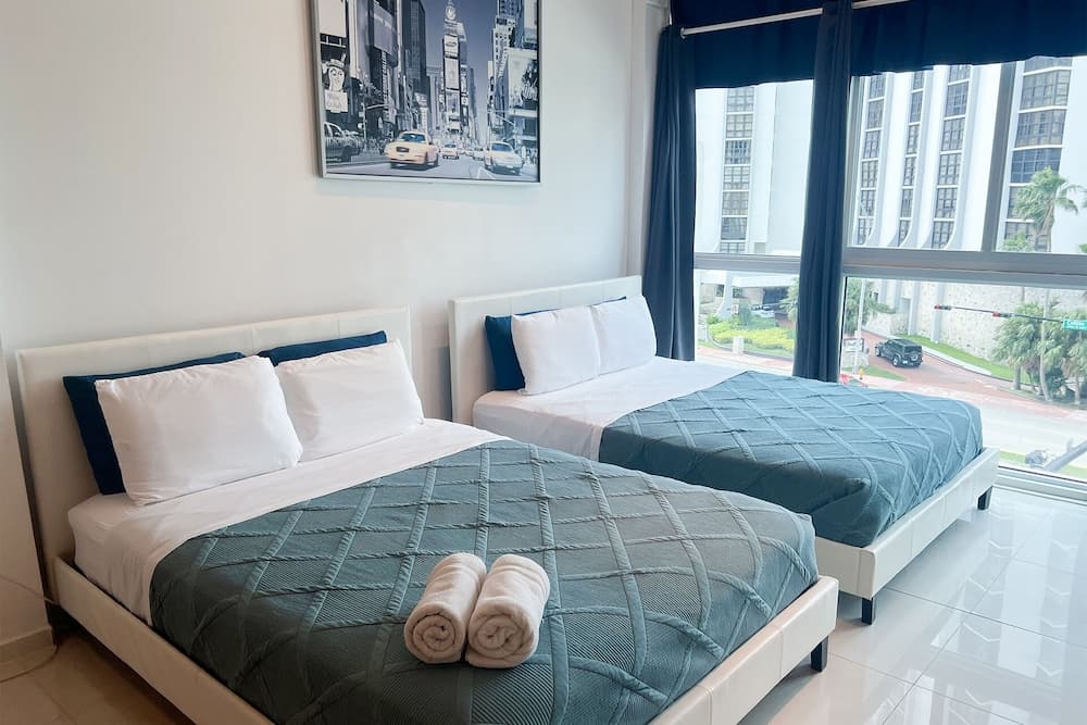 Superior Apartment room photo
