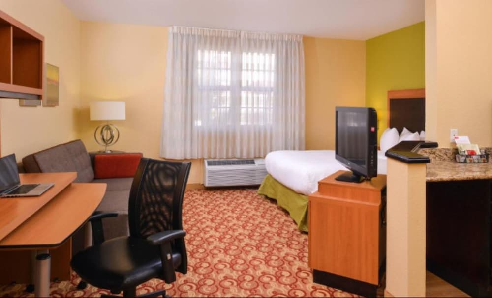 Studio Suite, 1 King Bed room photo