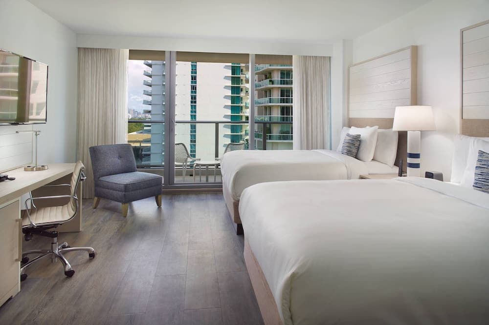 Room, 2 Double Beds, Balcony room photo