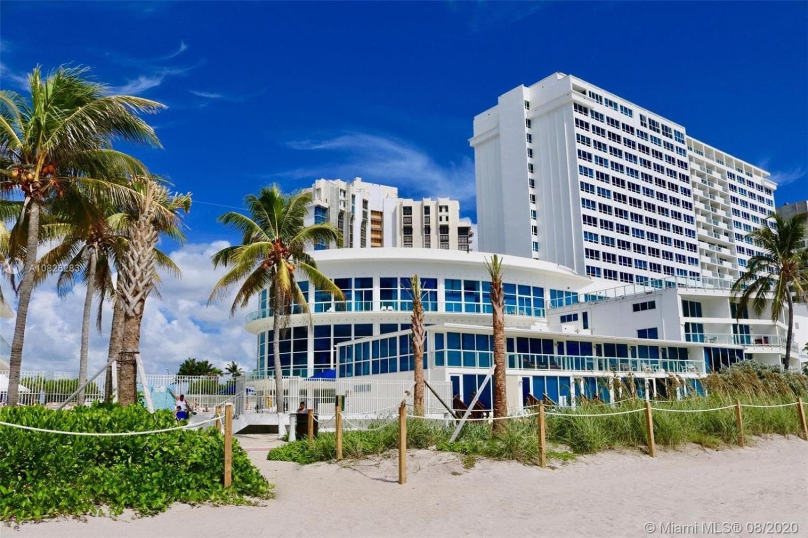 Girasole Apartments