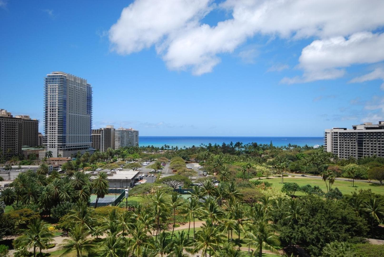 Hotel La Croix in Honolulu