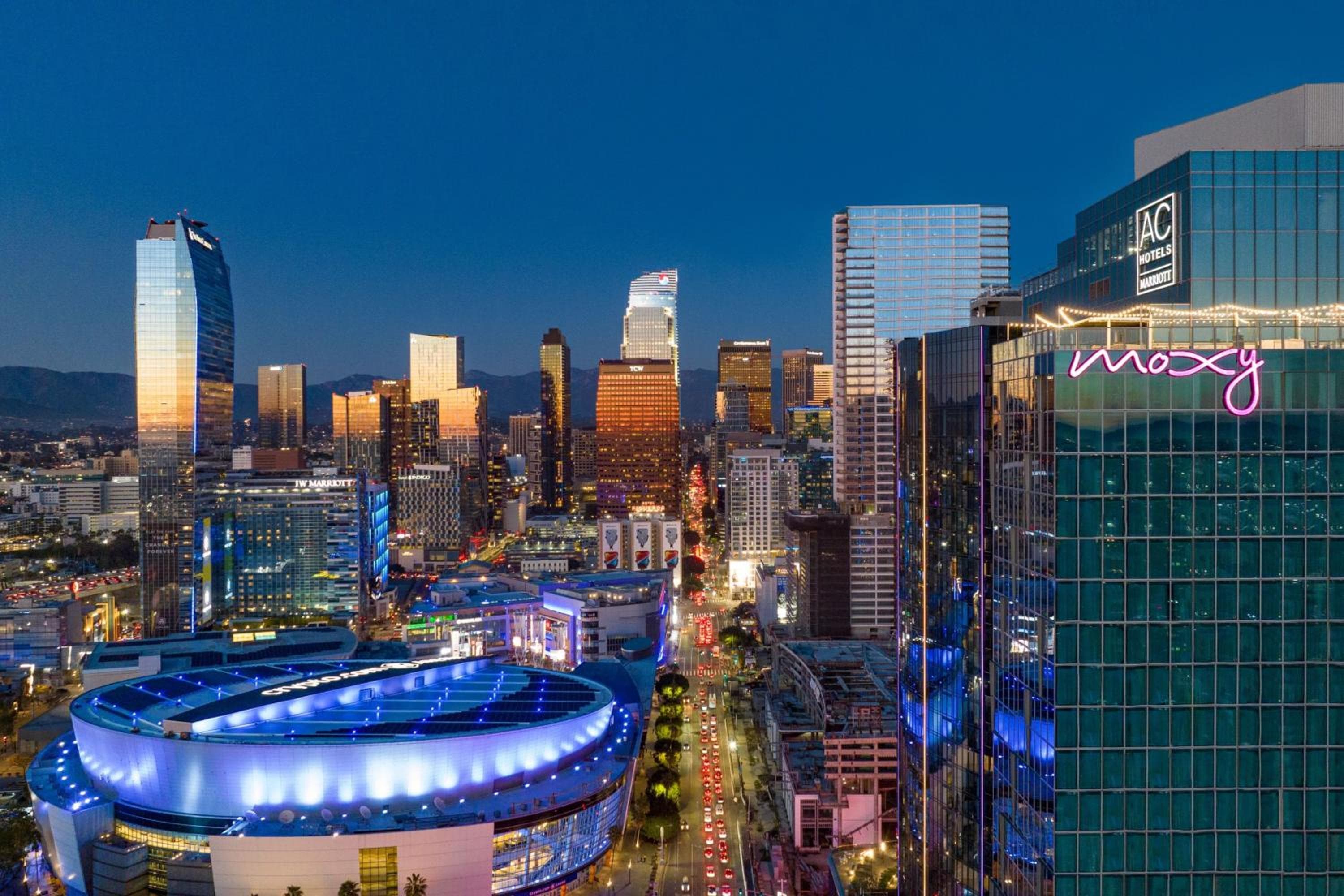 AC Hotel by Marriott Downtown Los Angeles in Los Angeles