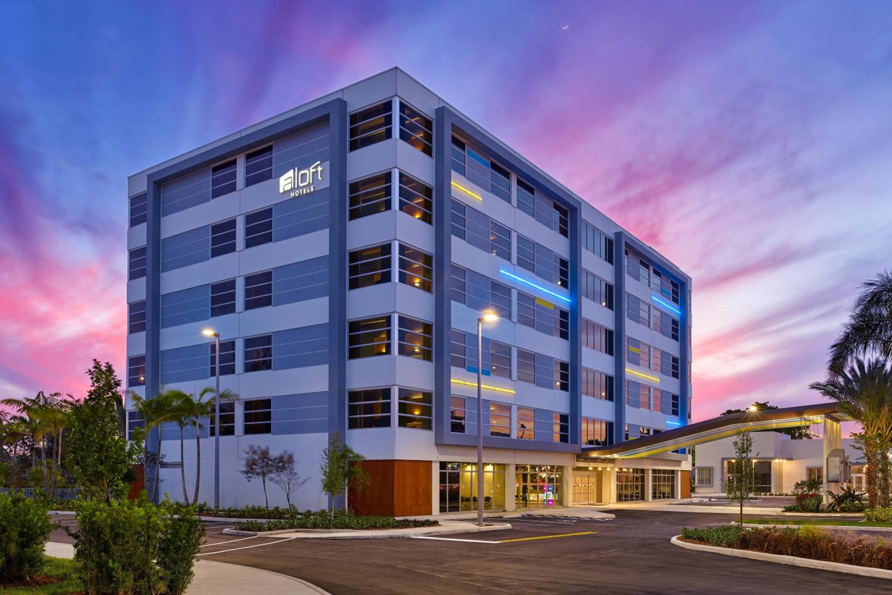 Aloft by Marriott Miami Airport