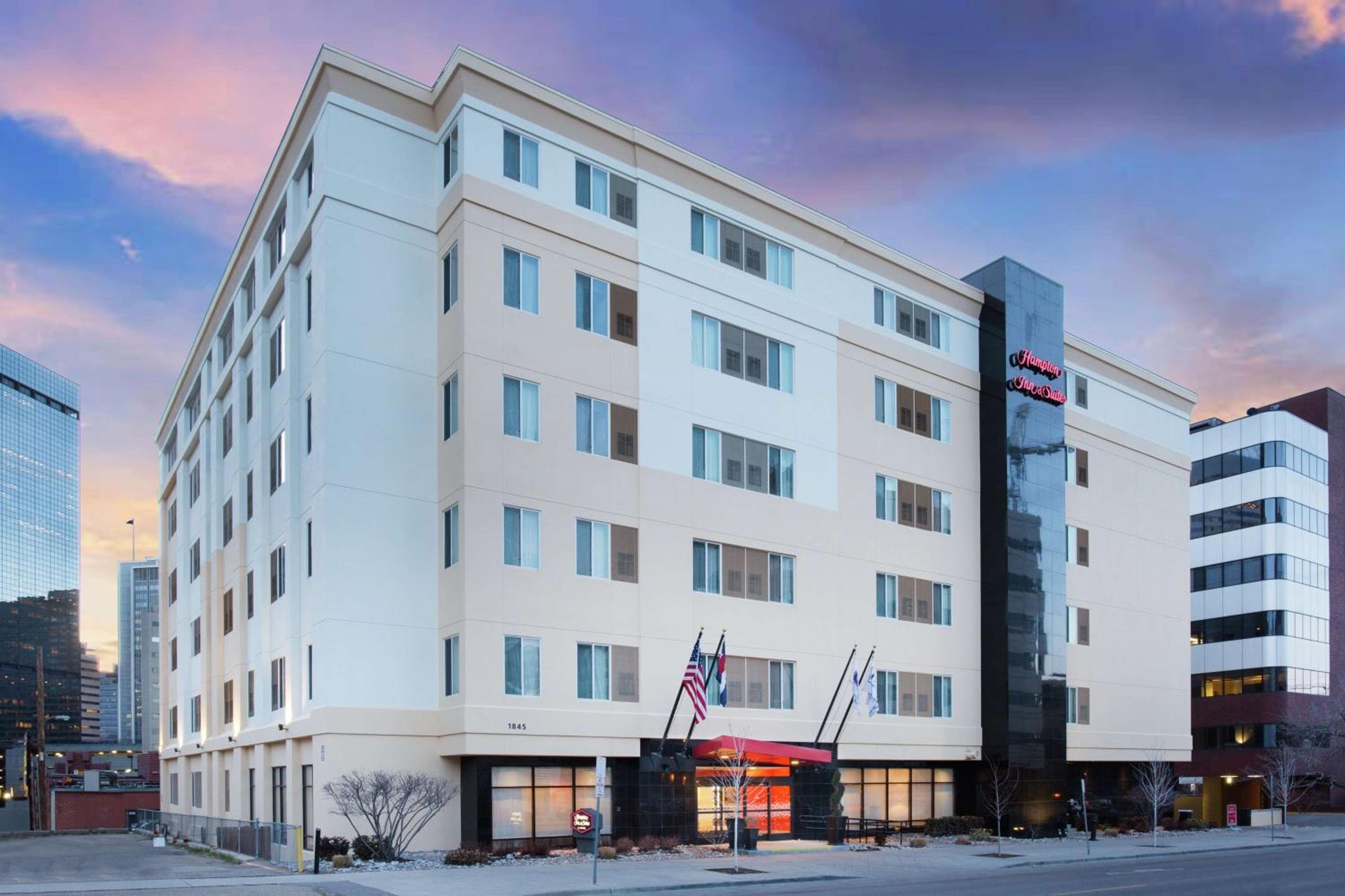 Hampton Inn & Suites Denver-Downtown in Denver