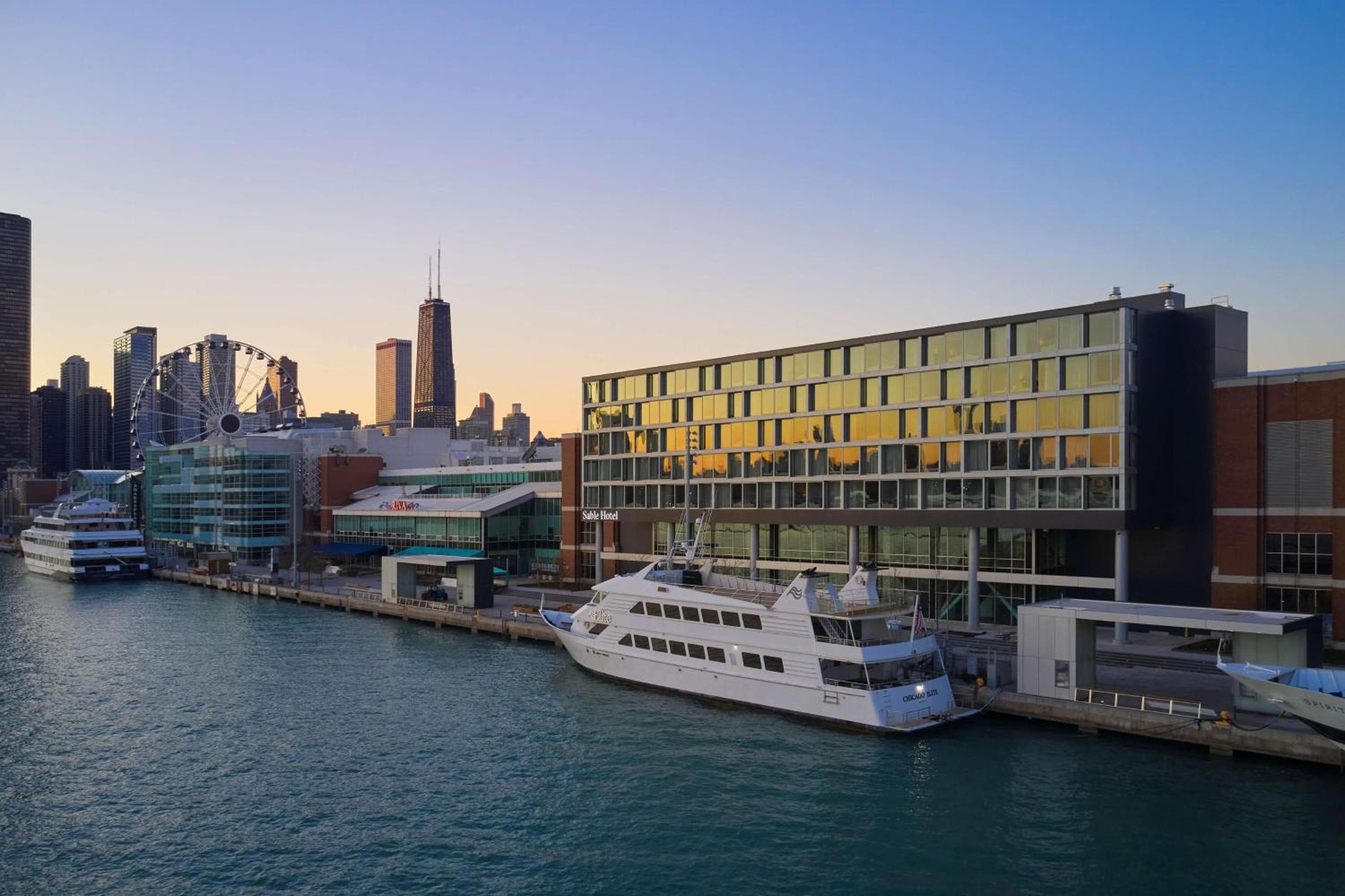 Sable At Navy Pier Chicago, Curio Collection By Hilton in Chicago