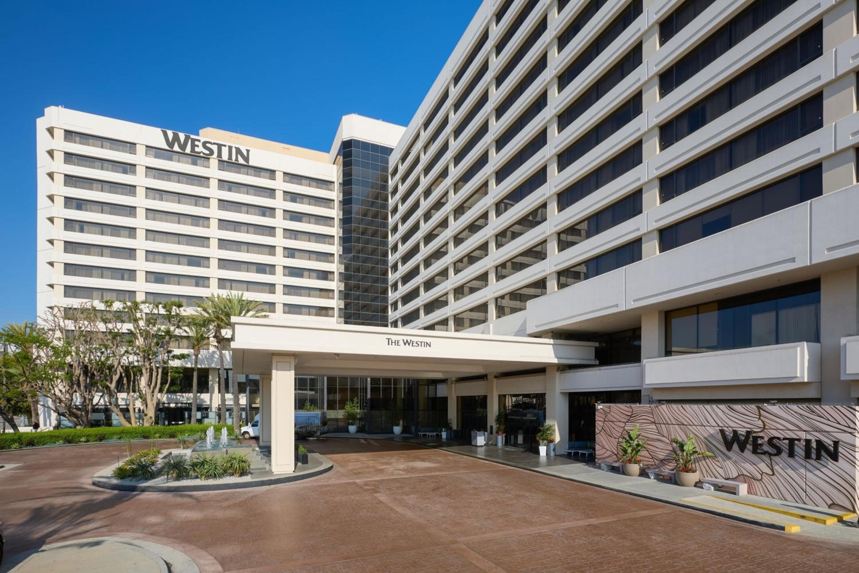 The Westin Los Angeles Airport in Los Angeles